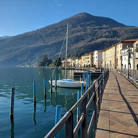 Miralago Casa Vacanze Riva di Solto Eksteriør billede