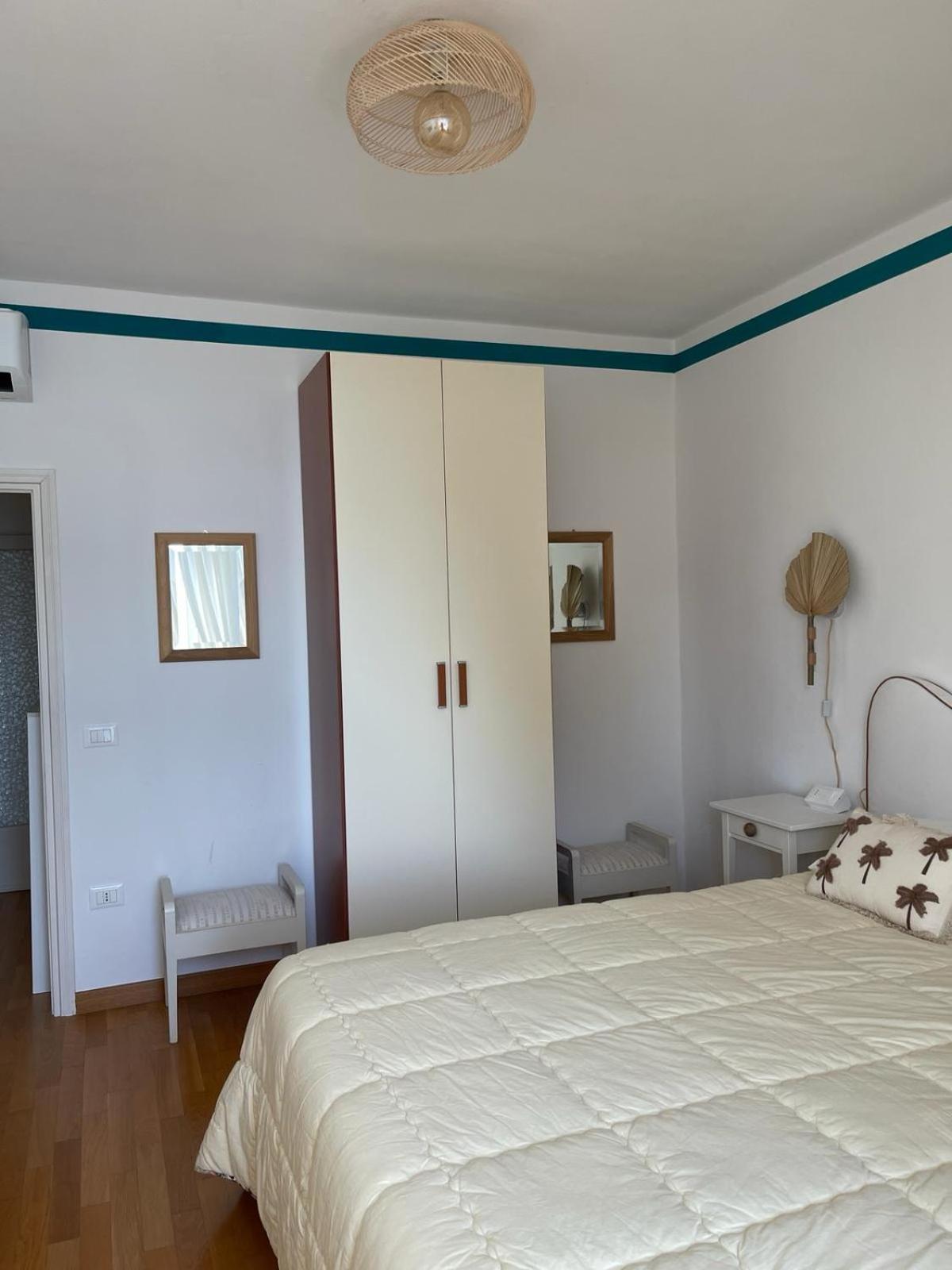Miralago Casa Vacanze Riva di Solto Eksteriør billede